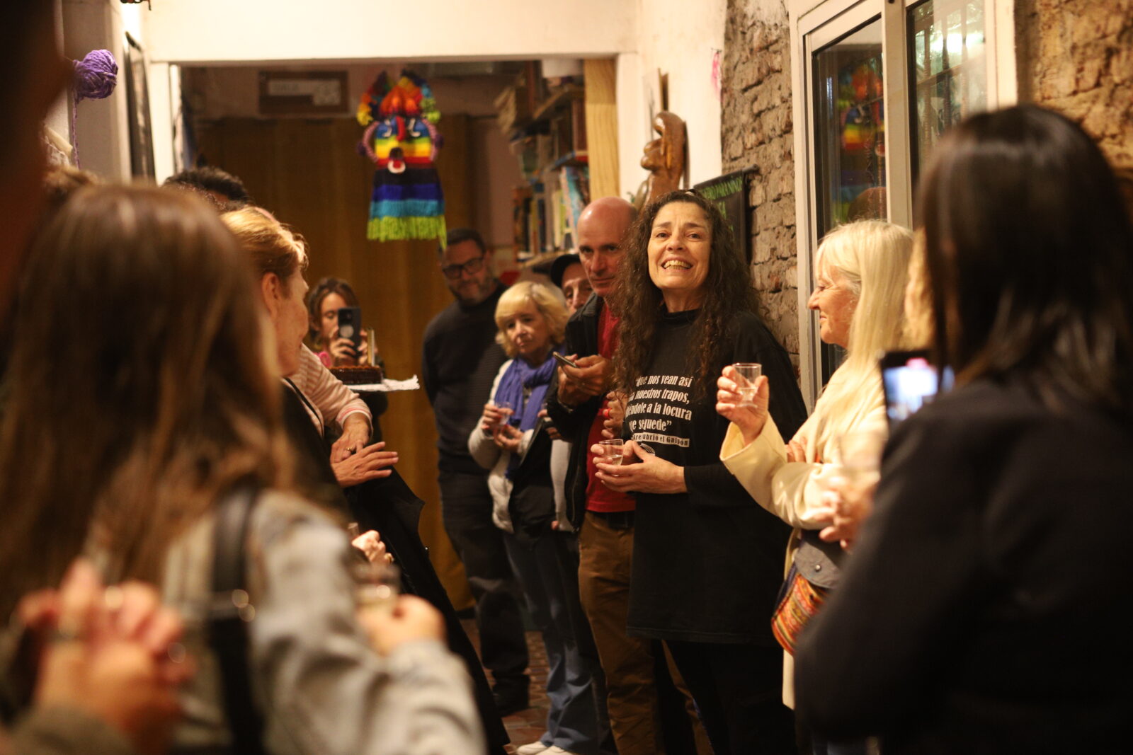Diversidad de géneros y robótica: experiencias teatrales únicas en El Galpón de las Artes